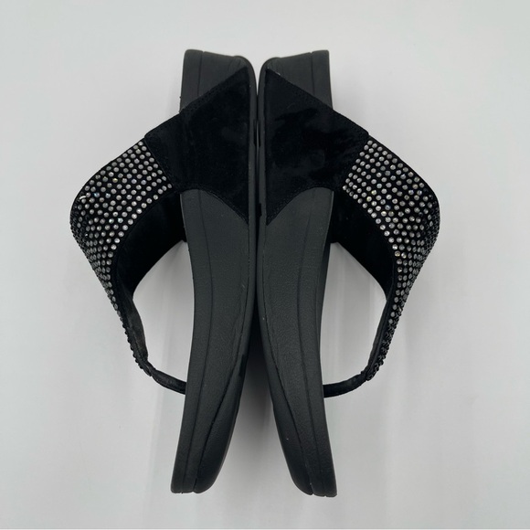 FitFlop Womens Size 9 Flare Suede & Rhinestone Thong Sandals Wedge Comfort - Picture 8 of 12